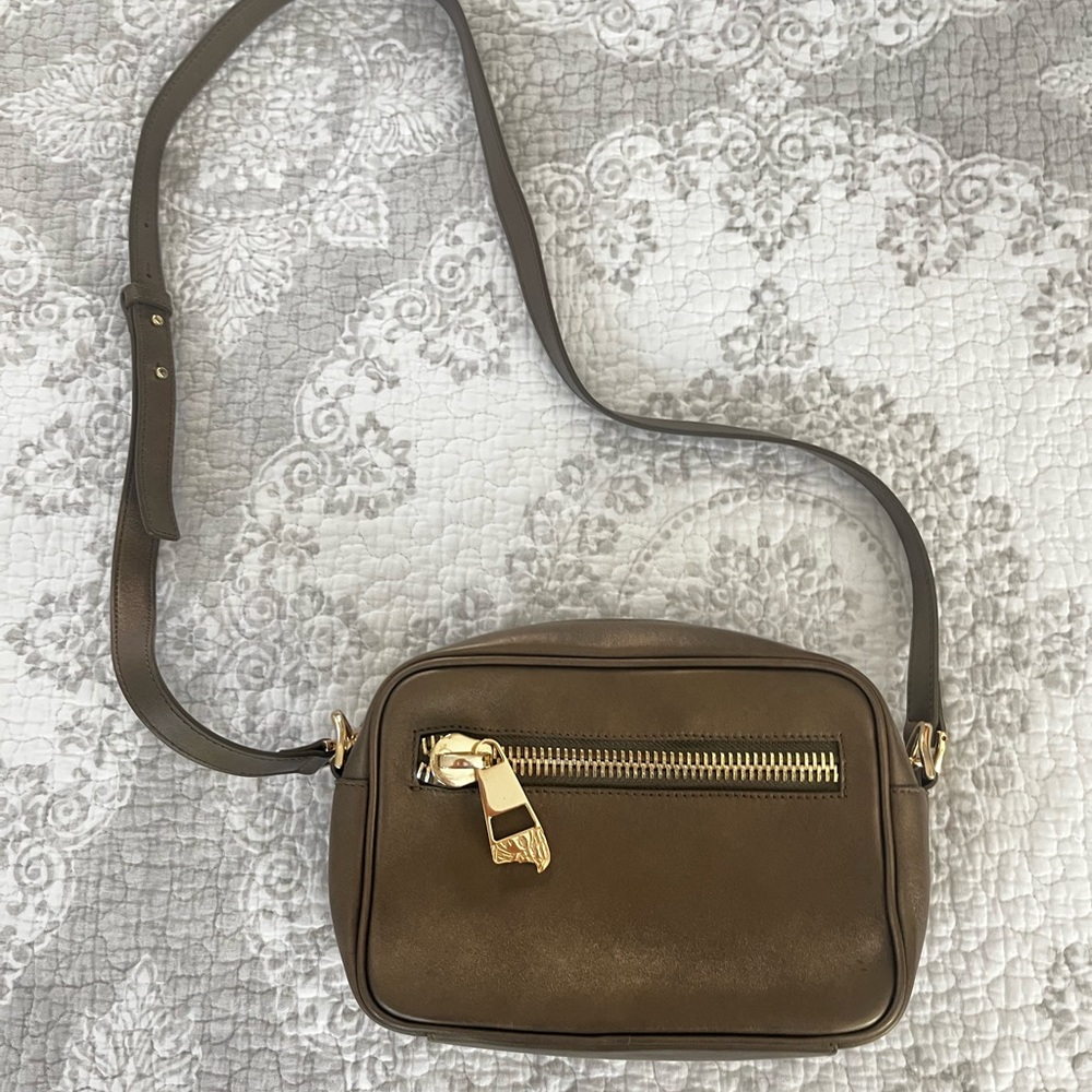 *RARE* authentic versace vitello stampa alce crossbody